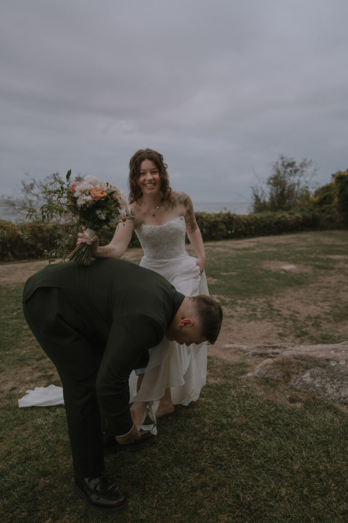 unplanned elopement moments photographed by experienced elopement photographer